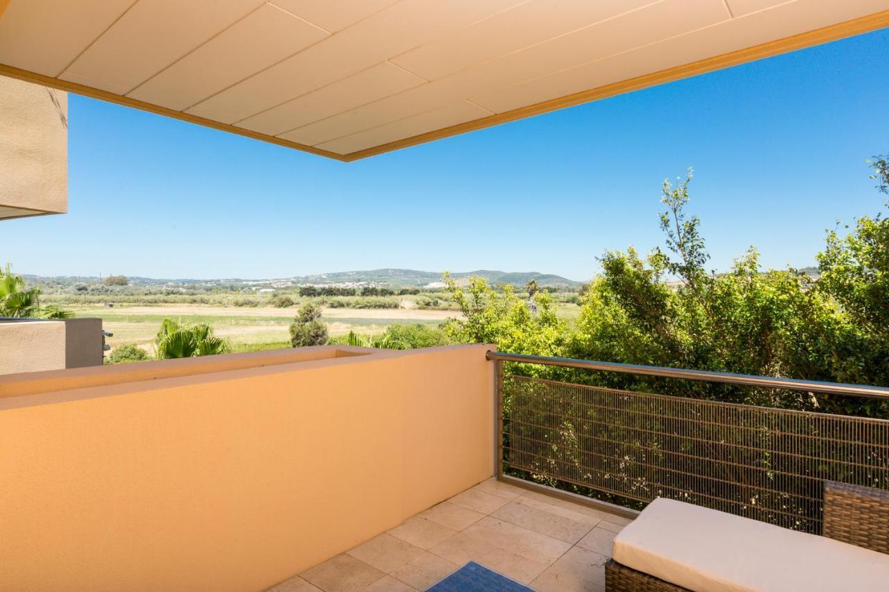 Ribera Del Marlin Apartment San Martin del Tesorillo Bagian luar foto