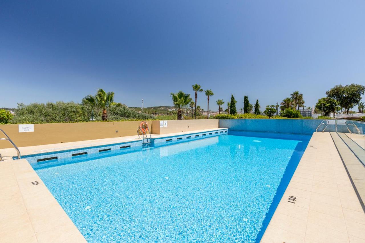 Ribera Del Marlin Apartment San Martin del Tesorillo Bagian luar foto